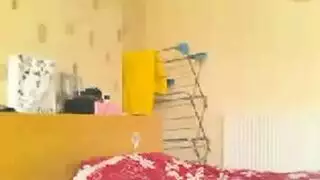 ثعلبة سمراء تمارس الجنس بعنف مع حبيبها السابق في مقابلة إكس إكس إكس ساخنة