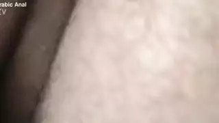 زوج يخون زوجته مع جارتها