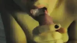 شقراء سباحة مطيع